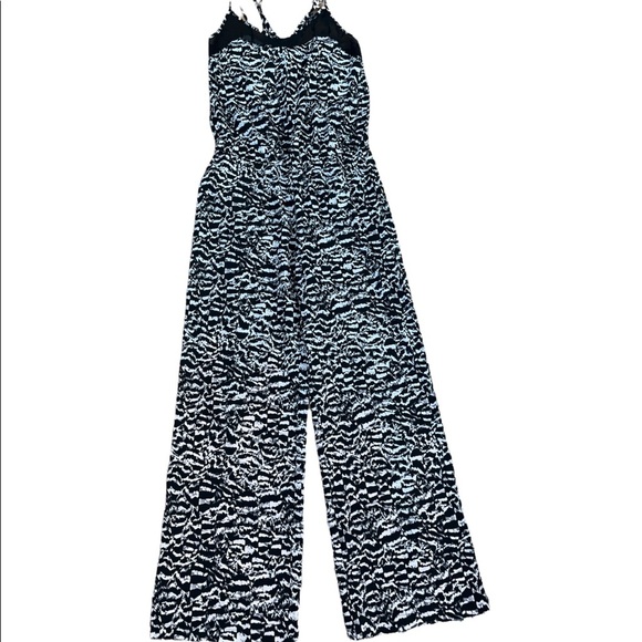 Fabletics NWT Dash Jumpsuit - Picture 4 of 7